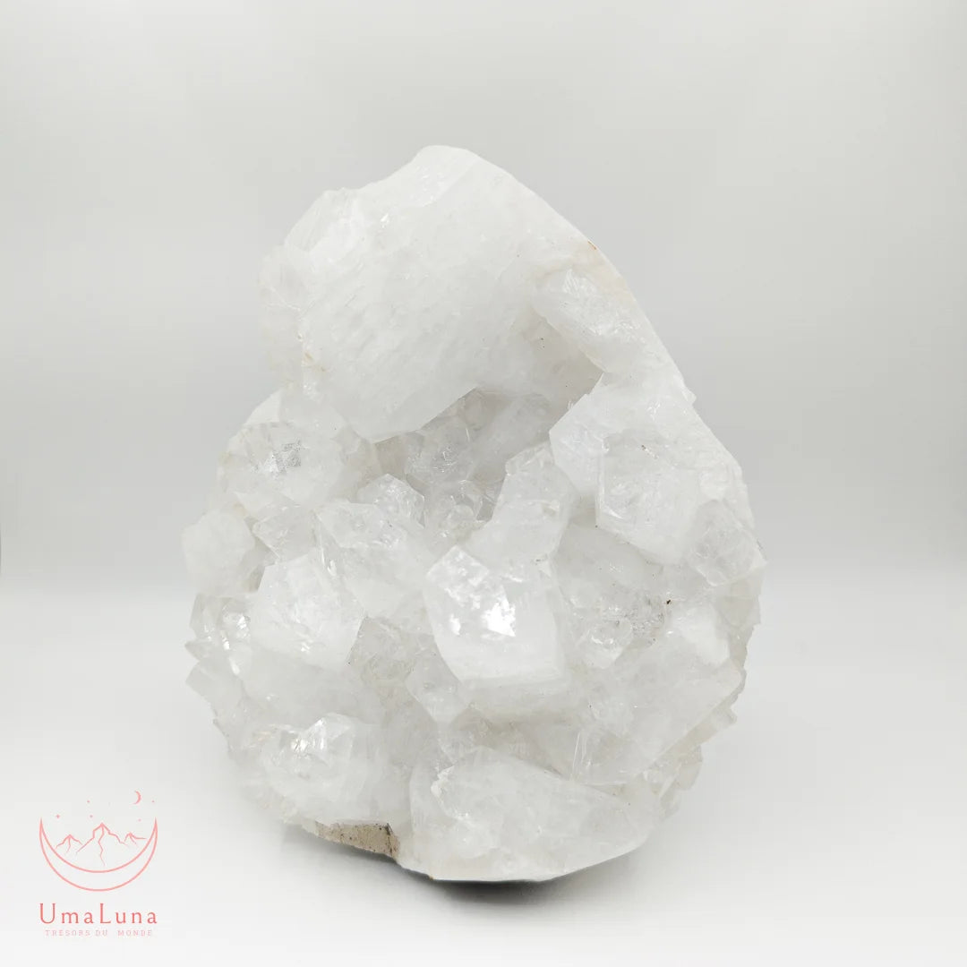 Apophyllite brute de 2260 grammes